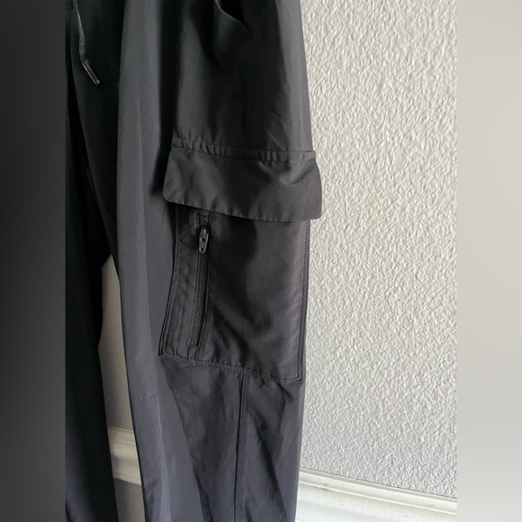 All in motion woman’s pants. Size S - Picture 6 of 12